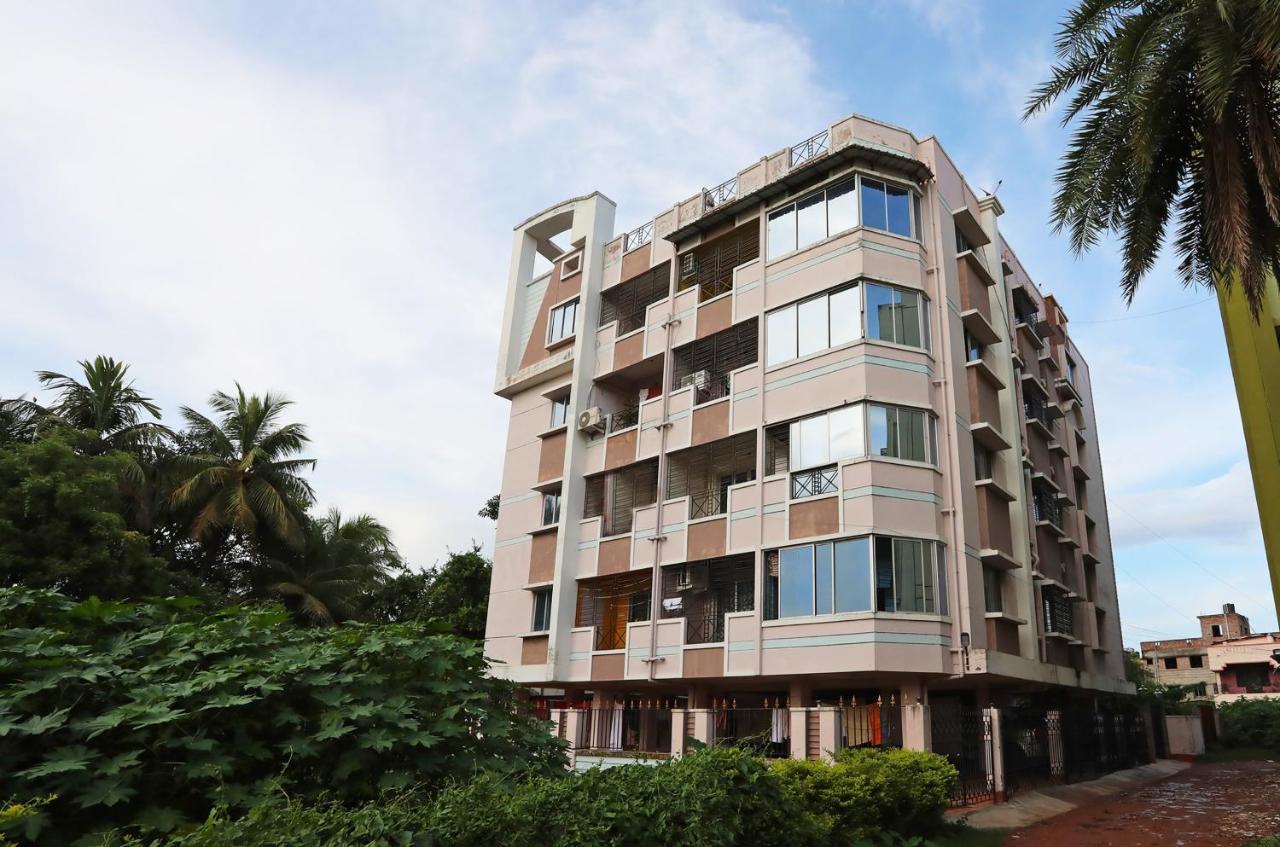 Oyo 14818 Sudarshan Apartment Calcutá Exterior foto