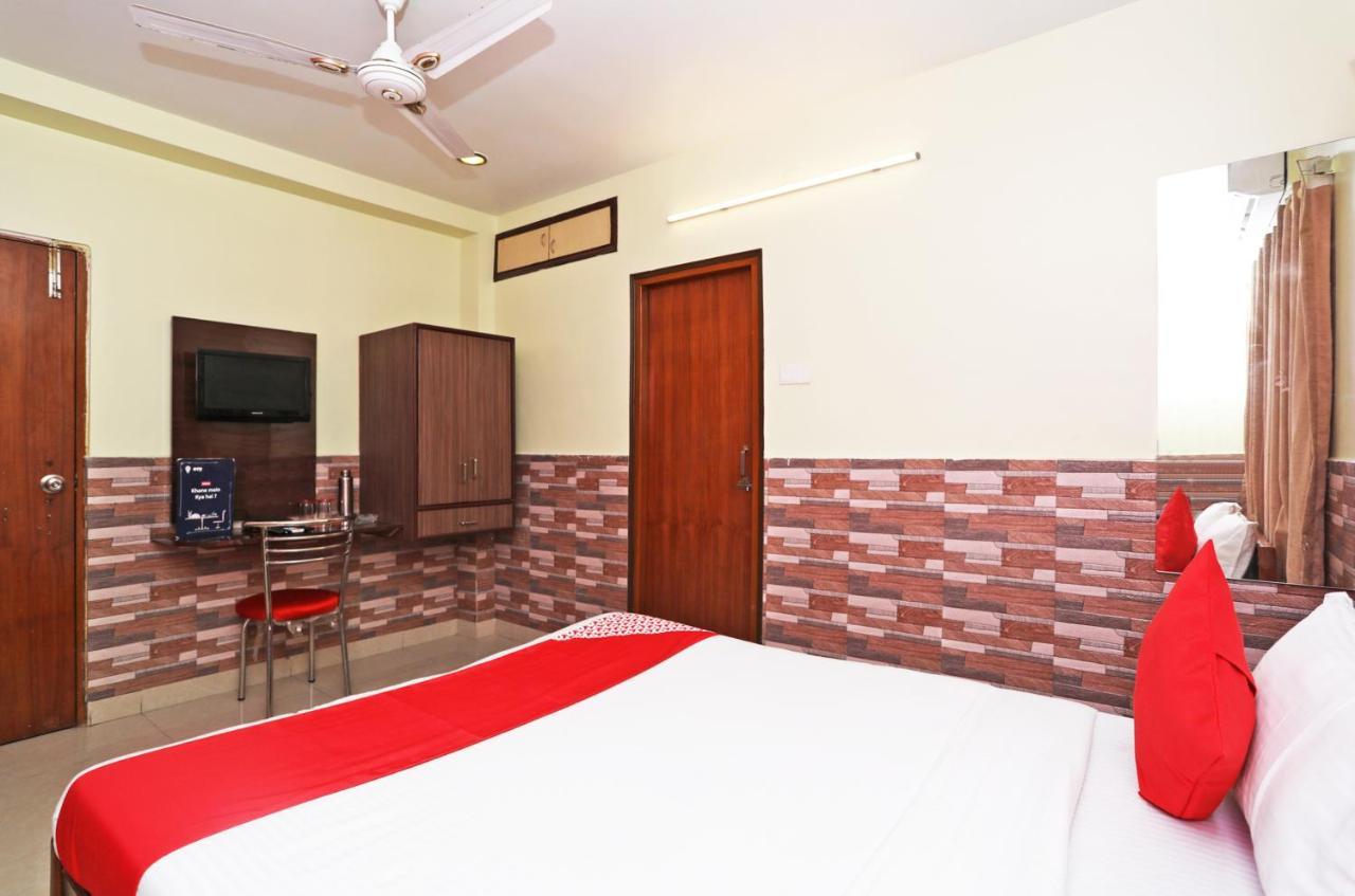 Oyo 14818 Sudarshan Apartment Calcutá Exterior foto